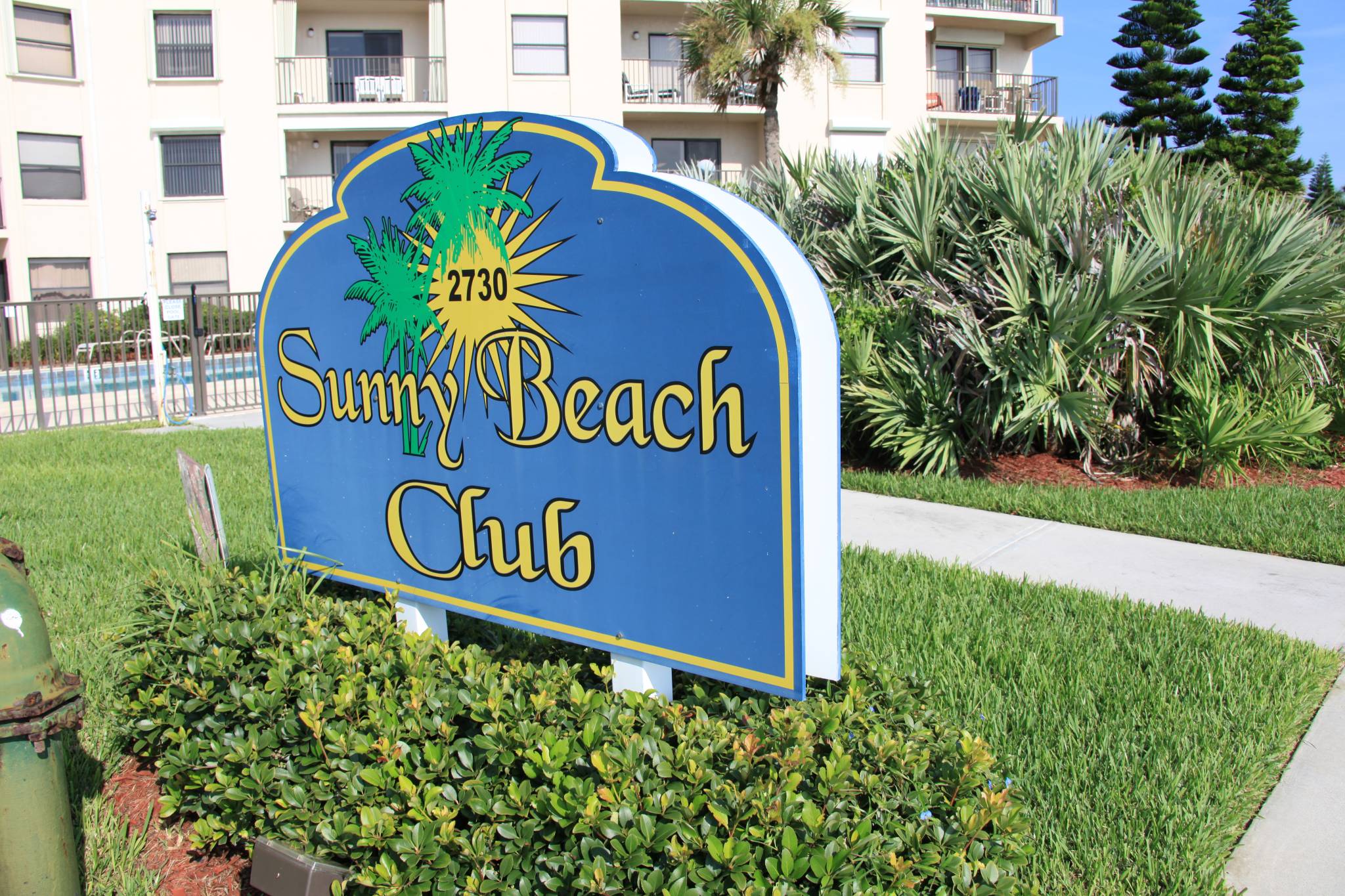 Sunny Beach Club Condominium - Daytona Condos